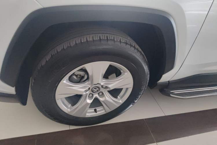 Used Toyota RAV4 2024 2.0L CVT Two-Wheel Drive Urban Edition