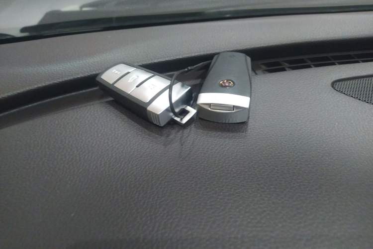 Used Volkswagen FAW-Volkswagen CC 2016 1.8TSI Luxury Model
