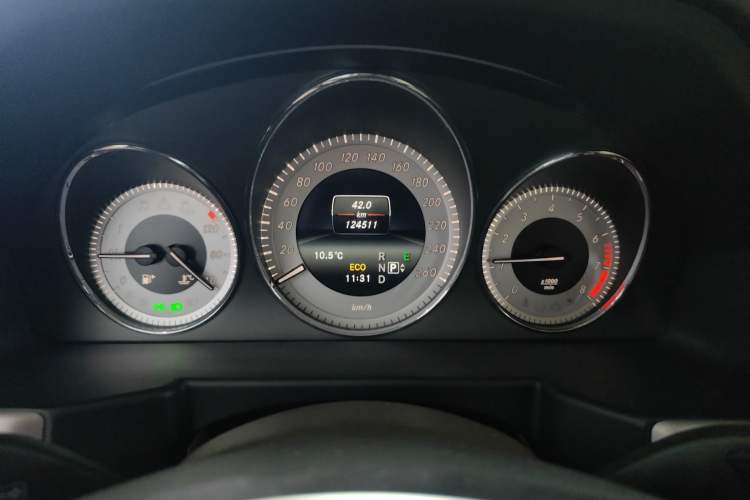 Used Mercedes-Benz GLK-Class 2015 GLK 260 4MATIC Dynamic Edition Ultimate Version
