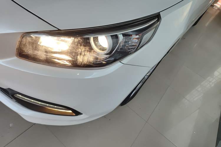 Used Kia K4 2014 1.8L Automatic GLS
