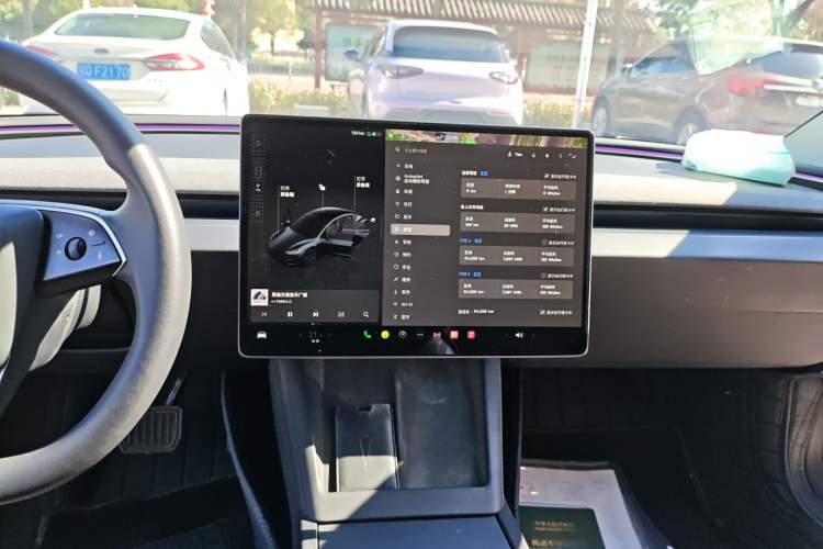 Used Tesla Model 3 2023 Rear-Wheel-Drive Version
