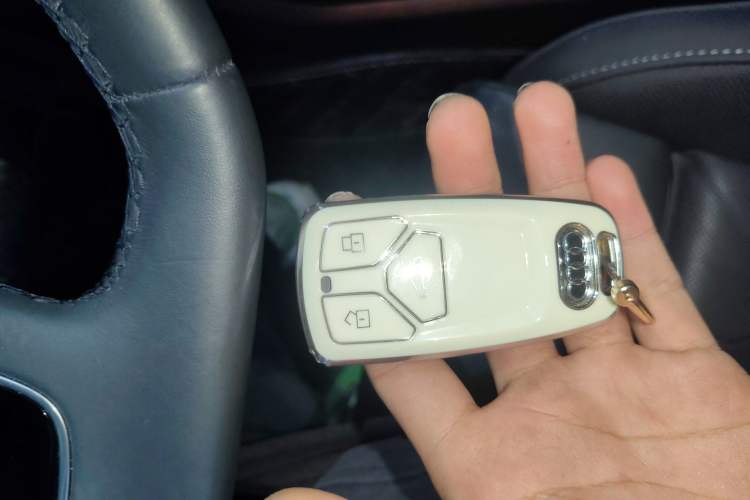 Used Audi A4L 2022 40 TFSI Luxury Dynamic Model