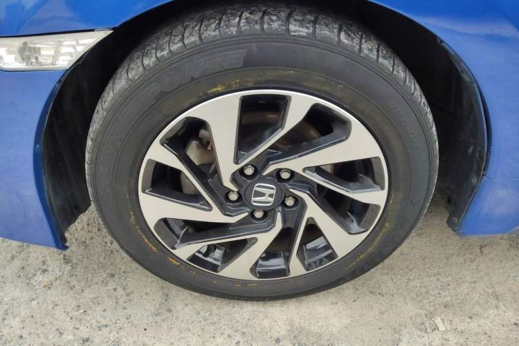 Used Honda Civic 2016 220TURBO CVT Luxury Edition
