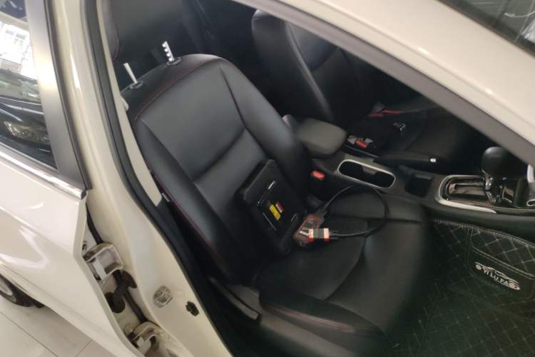 Used Nissan Tiida 2021 1.6L CVT Cool Edition
