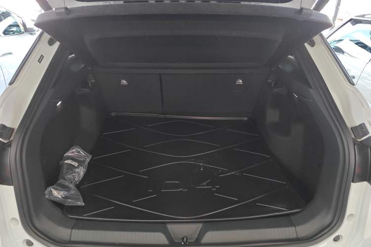 Used Volkswagen ID.4 X 2025 Smart Version Pure & Intelligent Enjoyment Edition