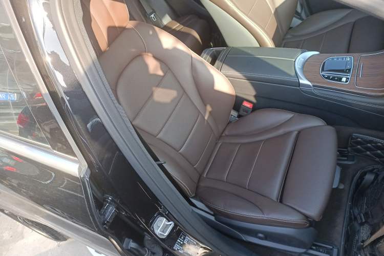 Used Mercedes-Benz GLC 2021 GLC 300 L 4MATIC Dynamic Model