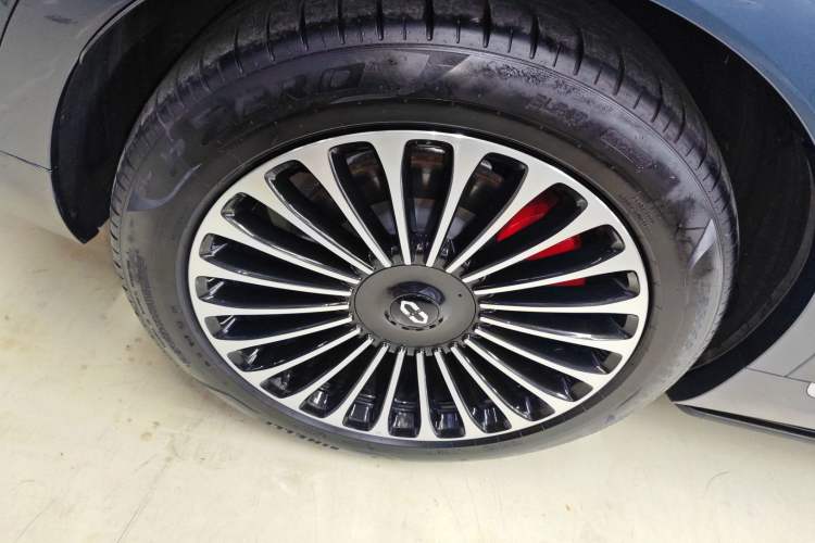 Used Hima AITO M9 2024 Range-Extended Ultra Version 42 kWh 6-Seater Model
