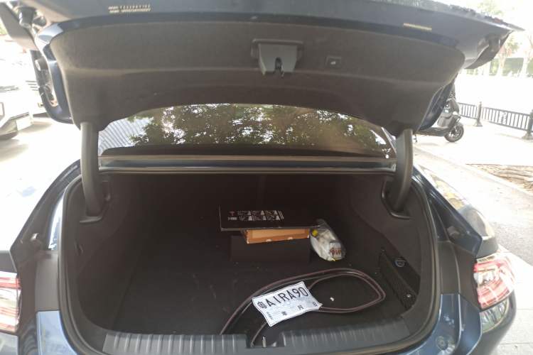 Used  SU7 2024 Four-Wheel Drive Ultra-Long Range Advanced Intelligent Driving Max Edition