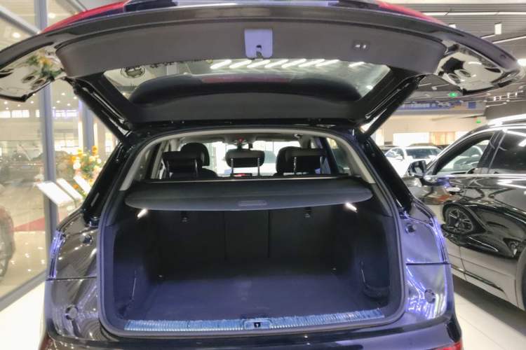 Used Audi Q5L 2020 45 TFSI Prestige Fashion Model
