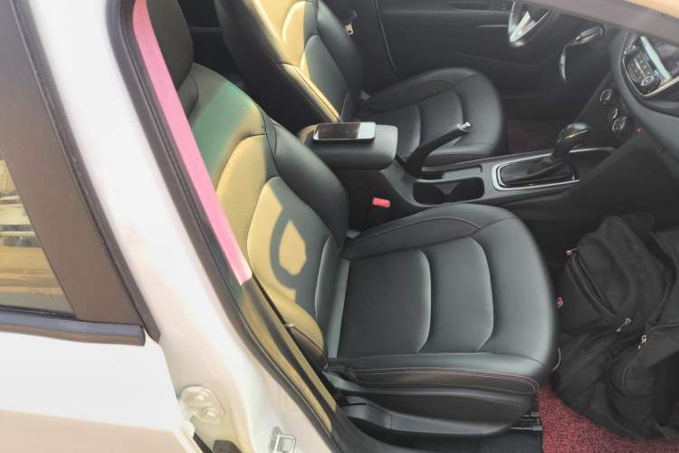 Used Chevrolet Monza 2020 Light Hybrid Redline 320T Dual-Clutch Thrilling Edition
