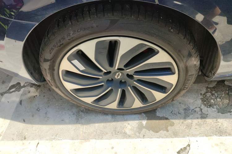 Used Hima AITO M5 2022 Extended-Range Four-Wheel Drive Ultimate Edition