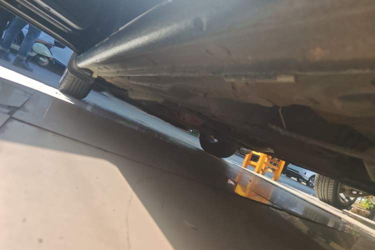 Used Volkswagen Lavida 2015 1.6L Manual Fashion Edition
