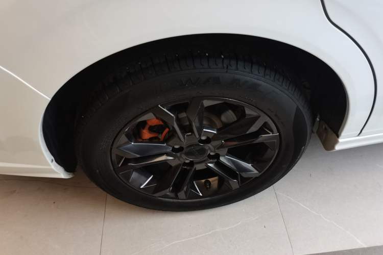 Used Dongfeng Aeolus Yixuan 2023 Mach Edition 1.5L Automatic Chasing Shadow Version