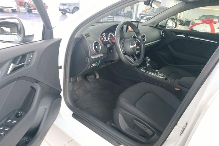 Used Audi A3 2018 30th Anniversary Edition Limousine 35 TFSI Ambition Model