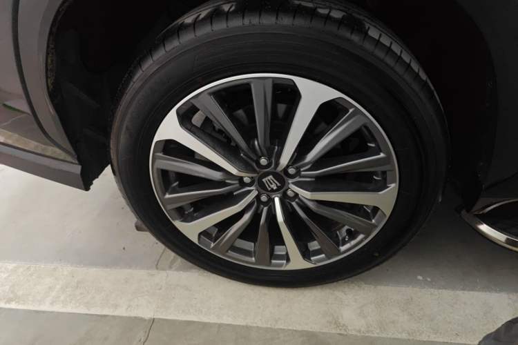 Used Toyota Crown Land Cruiser 2024 2.5L HEV Four-Wheel Drive Premium Edition
