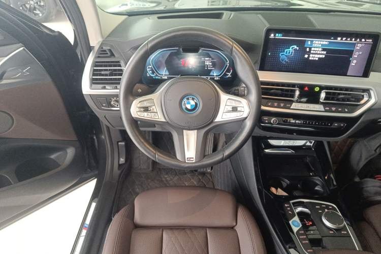 Used BMW iX3 2023 Leading Type