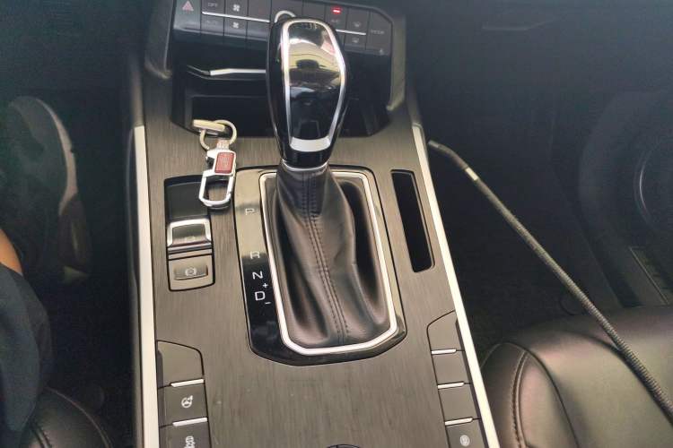 Used Wey VV5 2019 2.0T Two-Wheel-Drive Ultimate Edition