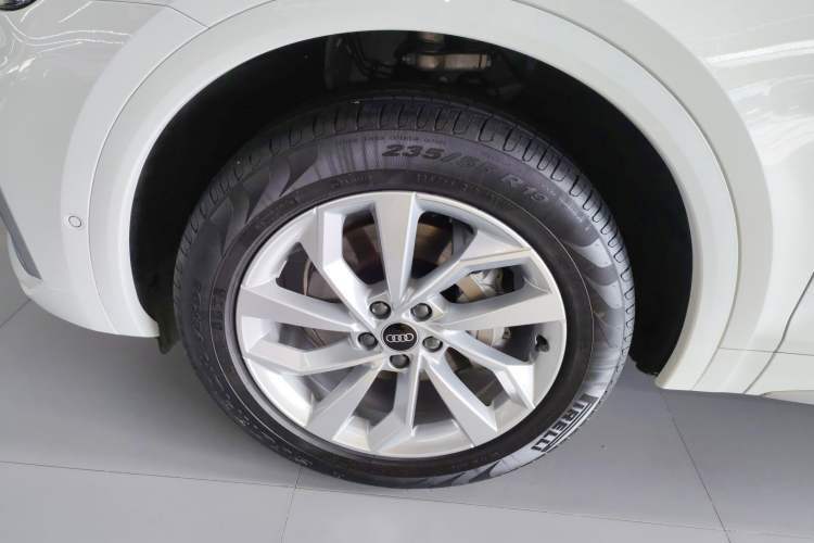 Used Audi Q5L 2022 Updated 40T Luxury Dynamic Edition