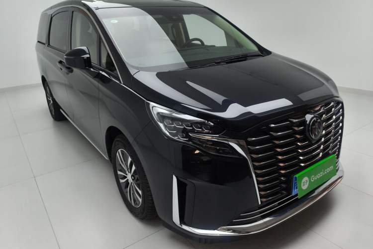 Used Buick GL8 2023 ES Lu Zun Deluxe Model
