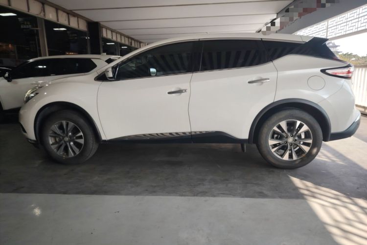 Used Nissan Murano 2021 2.5L XE Two-Wheel Drive Elite Edition
