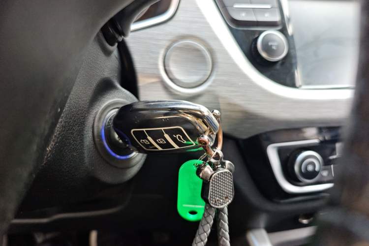 Used Geely Auto Vision X3 2017 1.5L Manual Elite Model
