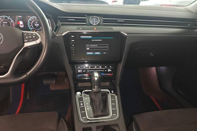 Used Volkswagen Magotan 2020 330TSI DSG Luxury Edition
