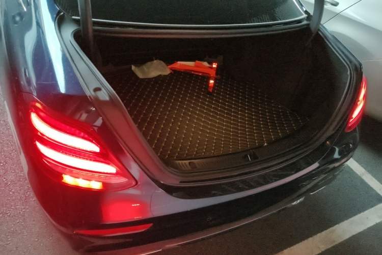 Used Mercedes-Benz E-Class 2018 Restyled E 300 L Sporty and Stylish Edition
