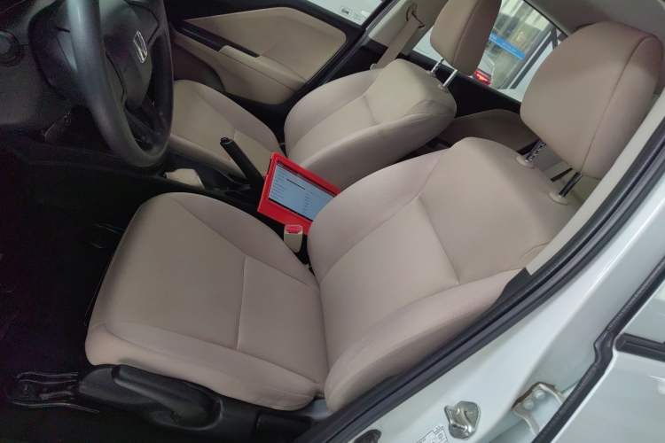 Used Honda City 2015 1.5L CVT Comfort Version

