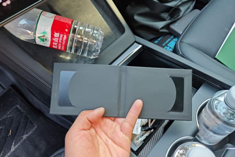 Used Tesla Model 3 2025 Rear-Wheel-Drive Version