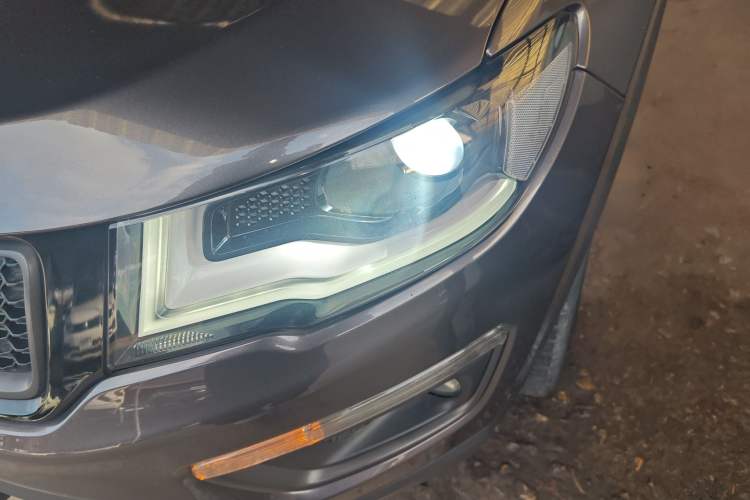 Used Jeep Compass 2017 200TS Automatic High-Performance All-Wheel Drive Edition