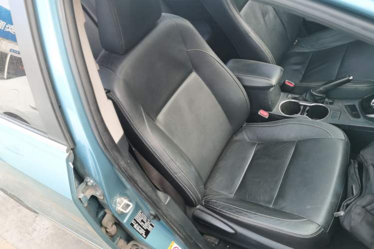 Used Toyota Corolla 2017 Revised Dual-Engine 1.8L E-CVT Elite Edition