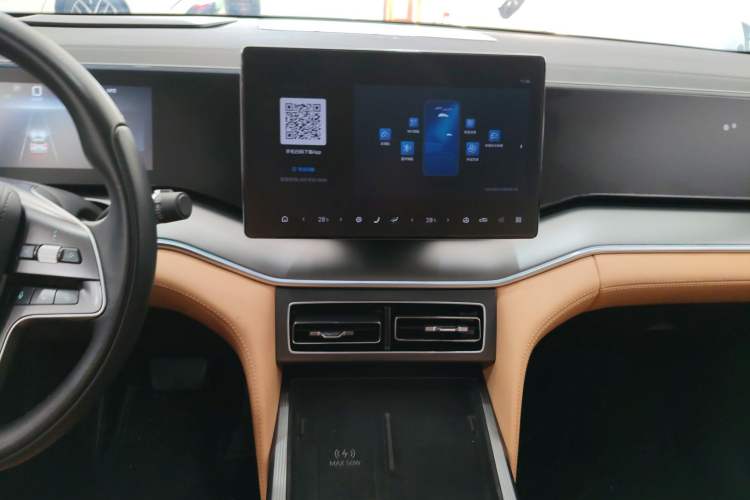 Used BYD Song L DM-i 2024 112 km Beyond Edition
