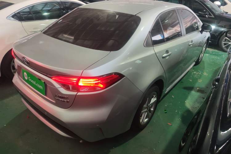 Used Toyota Levin 2019 Dual-Engine 1.8H E-CVT Luxury Edition China VI Standard