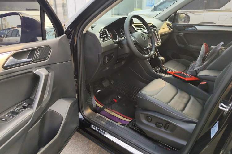 Used Volkswagen Tiguan L 2018 Facelift 330TSI Automatic Two-Wheel Drive Luxury Edition
