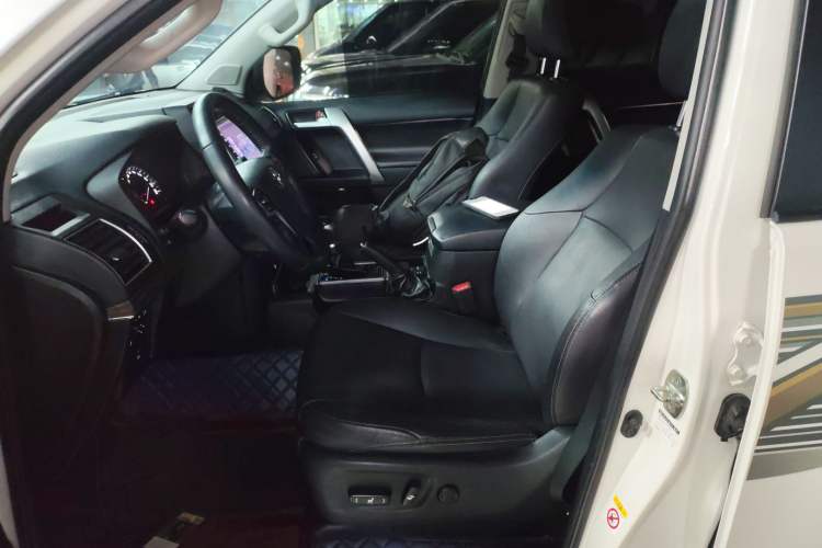 Used Toyota Prado 2018 3.5L Automatic TX-L with Rear-Mounted Spare Tire
