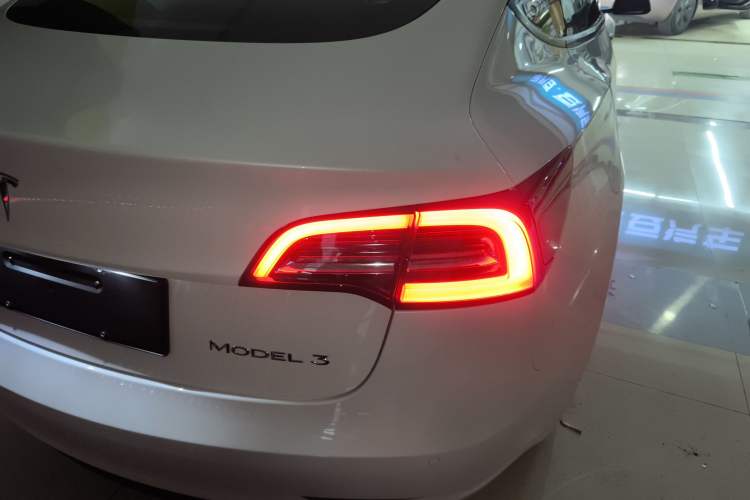 Used Tesla Model 3 2022 Rear-Wheel-Drive Version