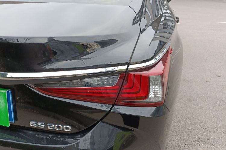 Used Lexus ES 2018 200 Excellence Edition China V Standard
