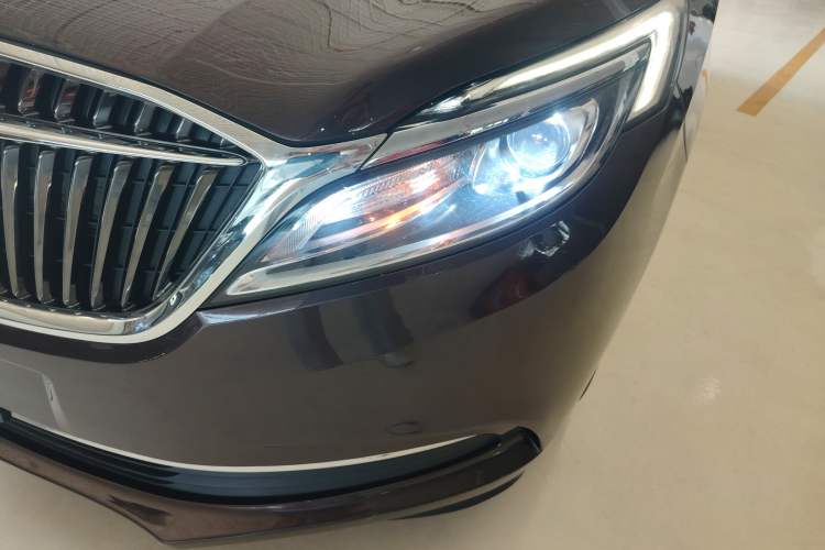 Used Buick GL8 2018 ES 28T Comfort Model China VI Standard
