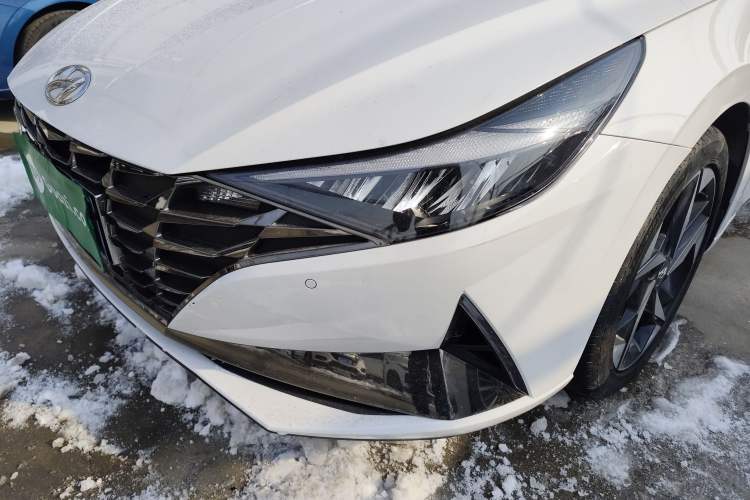 Used Hyundai Elantra 2022 1.5L CVT LUX Prestige Edition
