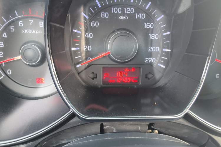 Used Kia K2 2012 Sedan 1.4L Automatic GLS Commemorative Edition
