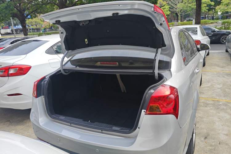 Used Buick Excelle 2013 1.5L Automatic Classic Model