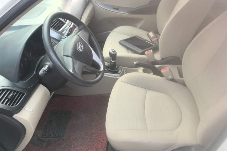 Used Hyundai Verna 2014 1.4L Manual Smart GLS Trim