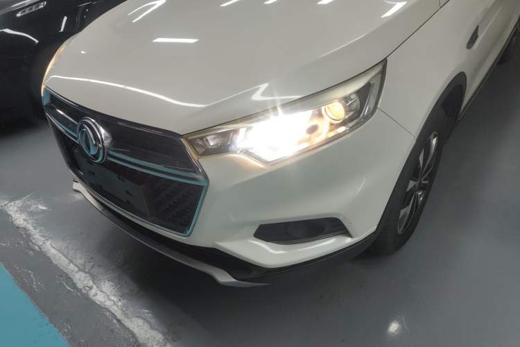 Used Dongfeng Fengdu MX5 2016 1.4T Manual Luxury Edition
