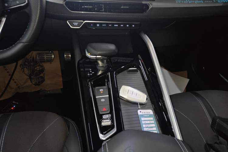 Used Geely Auto Preface 2025 Dongfang Yao 2.0TD Moonlight Edition
