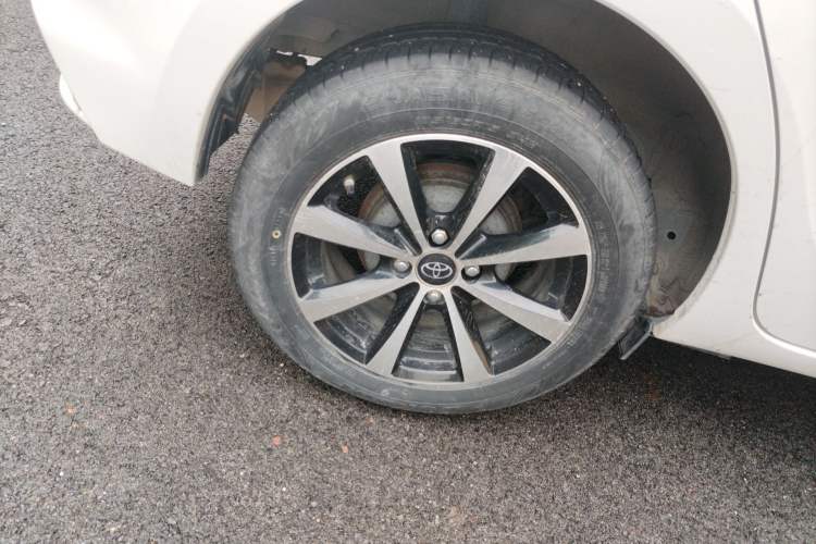 Used Toyota YARiS L 2020 1.5L CVT Leading Edition
