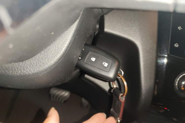 Used Nissan Qashqai 2019 2.0L CVT Smart Enjoyment Version
