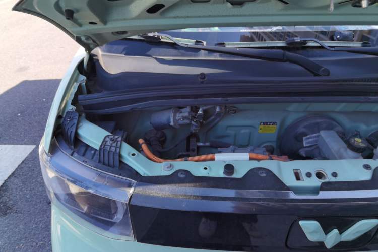 Used Wuling Hongguang MINIEV 2021 Macaron Fashion Model Lithium Iron Phosphate
