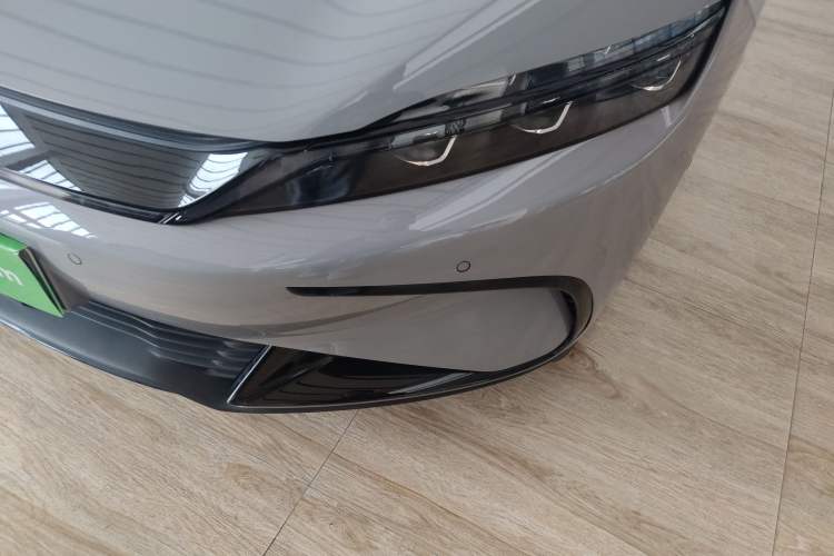 Used BYD Han 2025 EV with 701 km of Laser Radar-Enabled Intelligent Driving