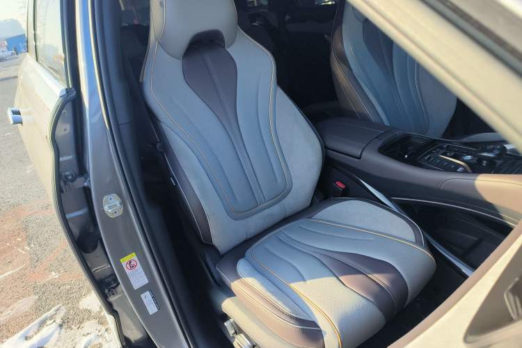 Used BYD Frigate 07 2023 DM-i 100KM Prestige Model
