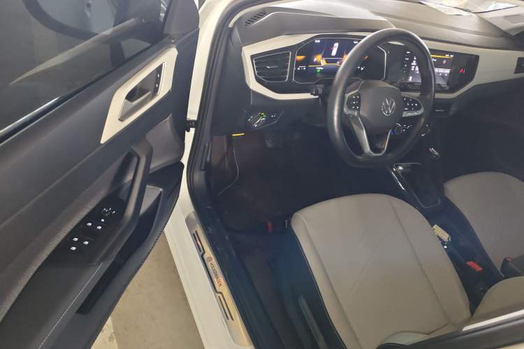 Used Volkswagen Lavida 2023 New Sharp 1.5L Automatic Outstanding New Vision Edition
